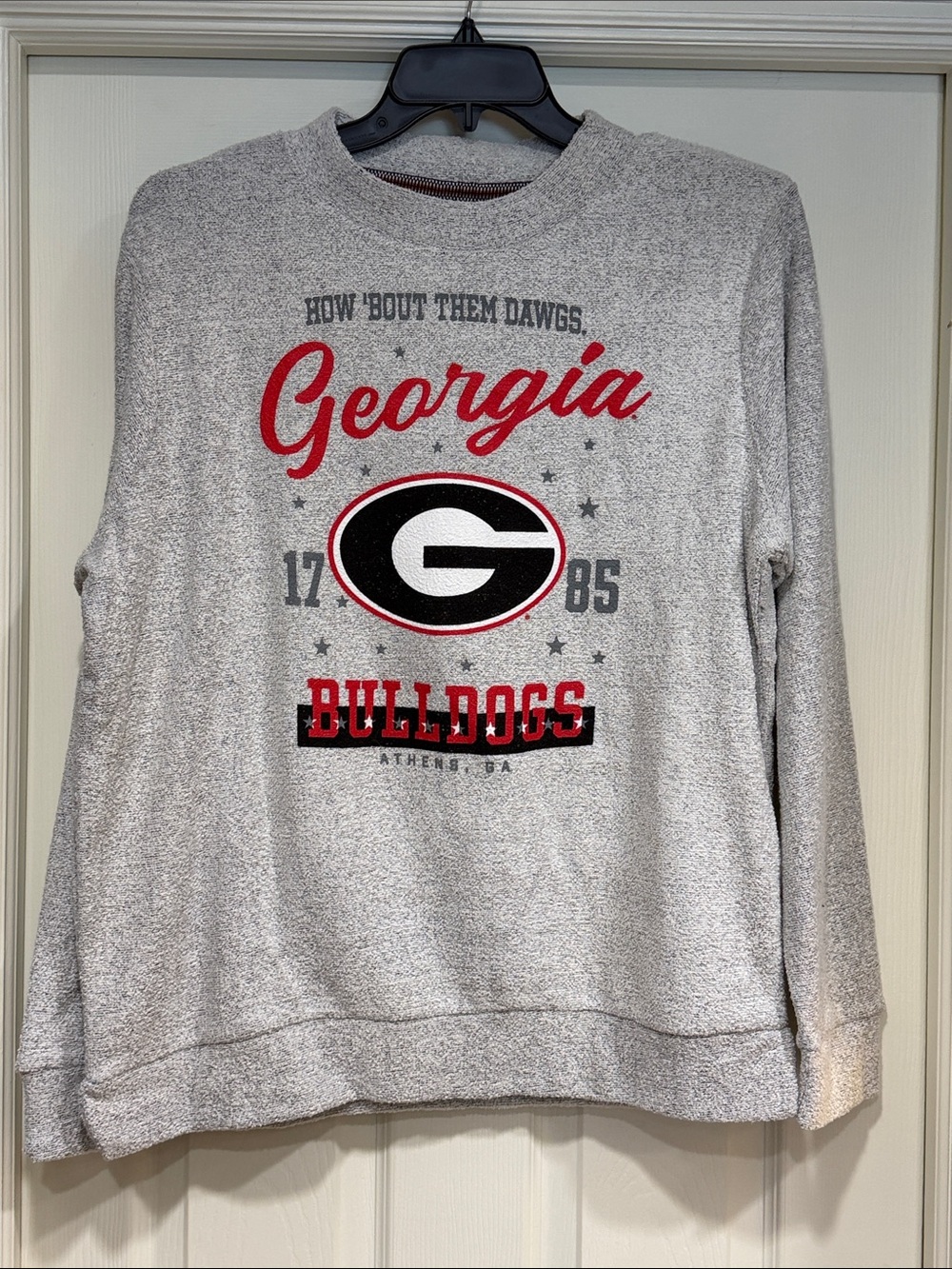 NWOT Pressbox Georgia Bulldogs Women's Gray Crewneck Top